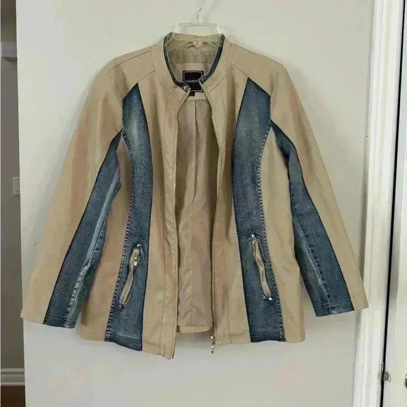 Beautiful and unique style faux leather and denim  jacket. Ptp 21” lengh… - Picture 1 of 7